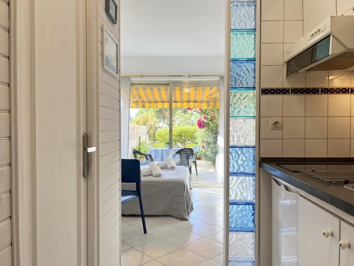 Blue Terrace Apartment - Marina Baie Des Anges Villeneuve-Loubet Bagian luar foto