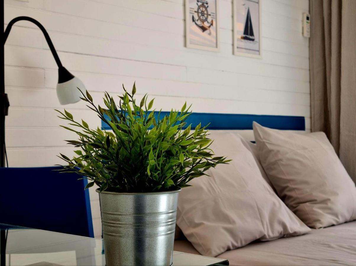 Blue Terrace Apartment - Marina Baie Des Anges Villeneuve-Loubet Bagian luar foto