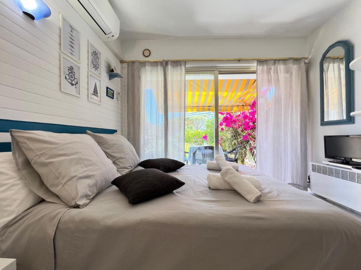 Blue Terrace Apartment - Marina Baie Des Anges Villeneuve-Loubet Bagian luar foto