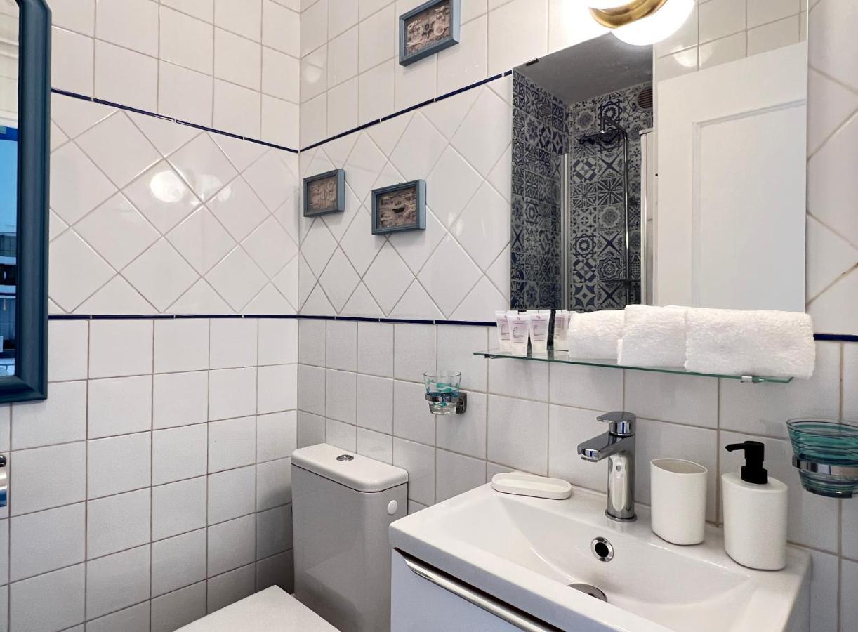 Blue Terrace Apartment - Marina Baie Des Anges Villeneuve-Loubet Bagian luar foto